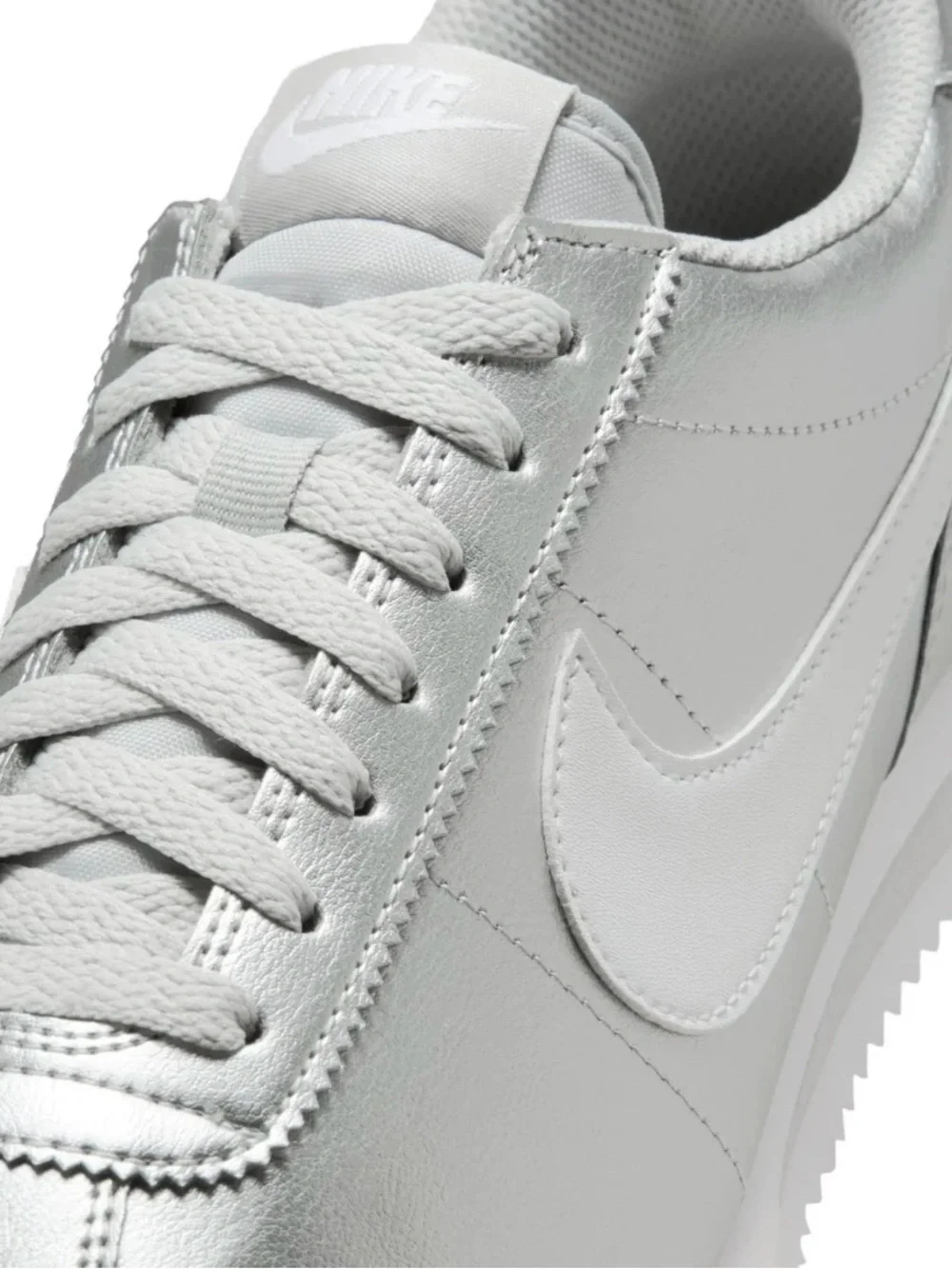 Women's Size 6 - Nike Cortez Metallic Silver/White-Grey Fog IR0042 001 (NO LID)
